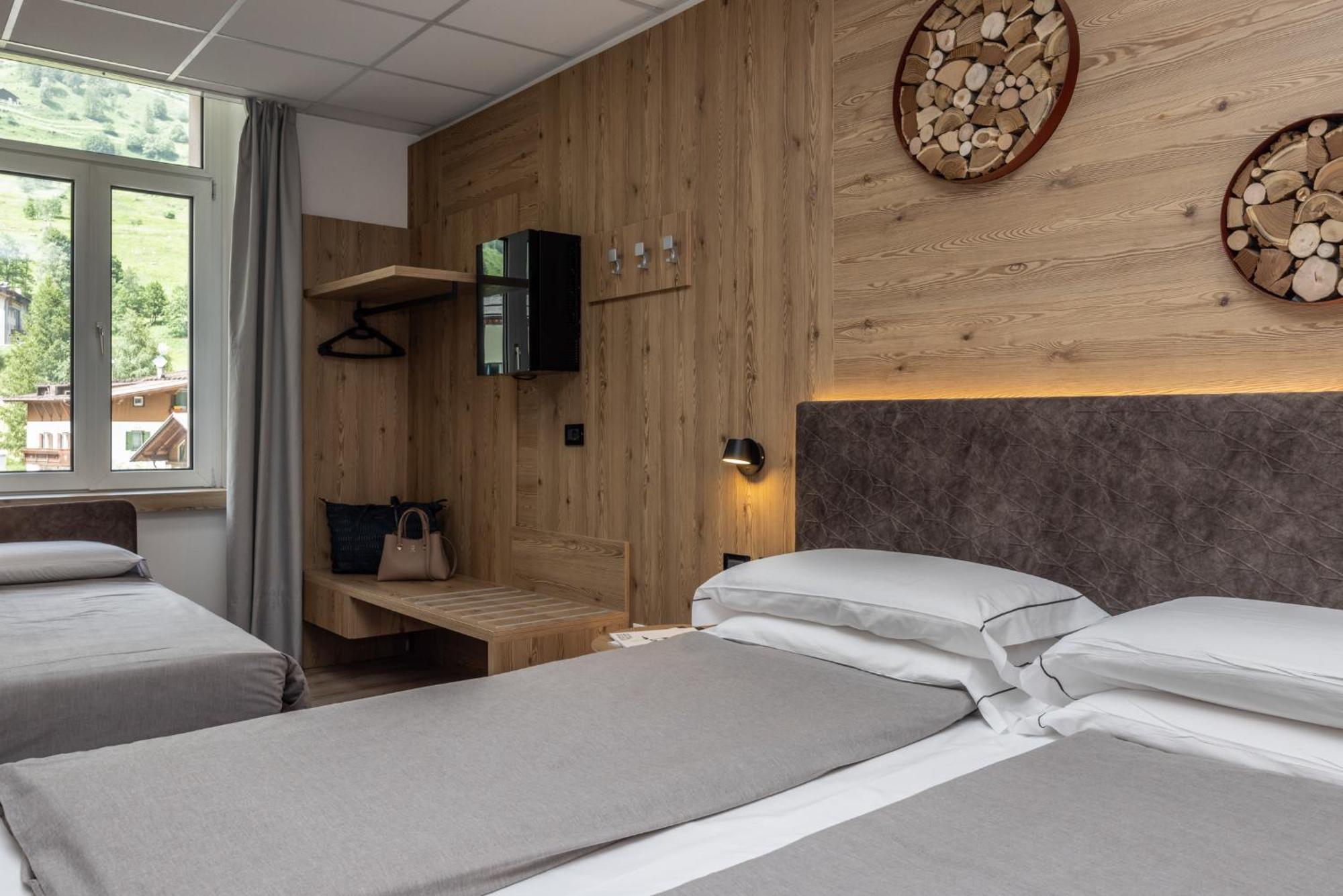Hotel Pejo 페이오 폰티 객실 사진