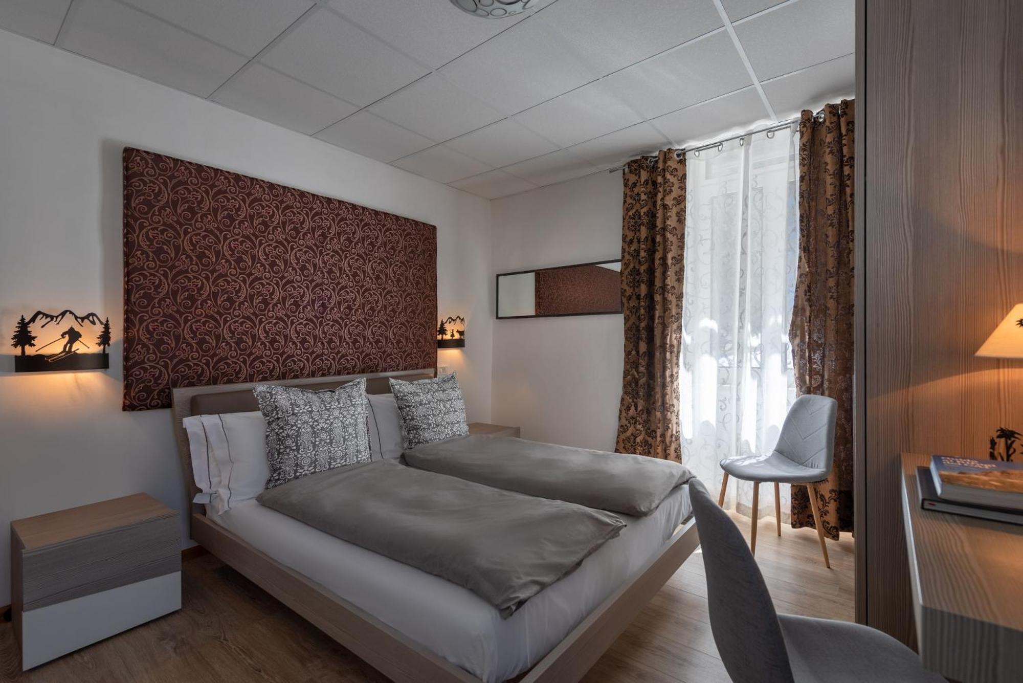 Hotel Pejo 페이오 폰티 외부 사진